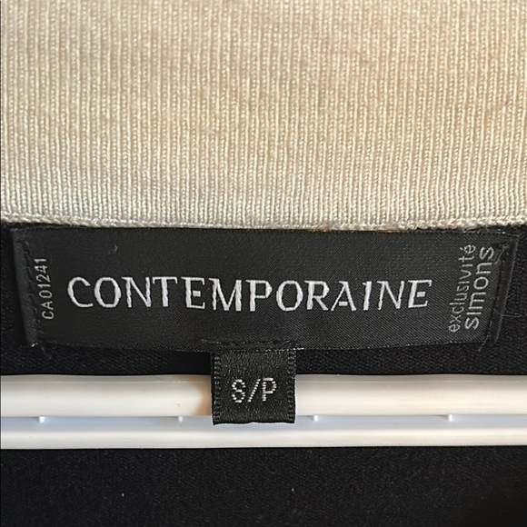 Contemporaine by Simons Black and Cream Button Front 3/4 Sleeve Sweater, size S - Picture 3 of 6